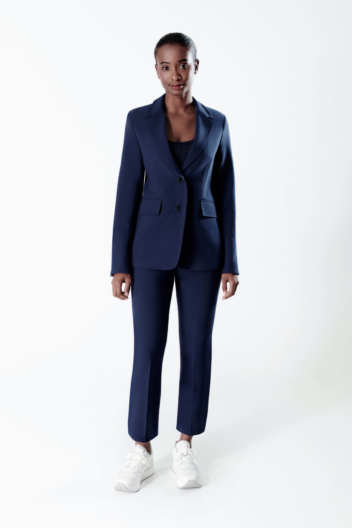 Navy blue suit women hotsell